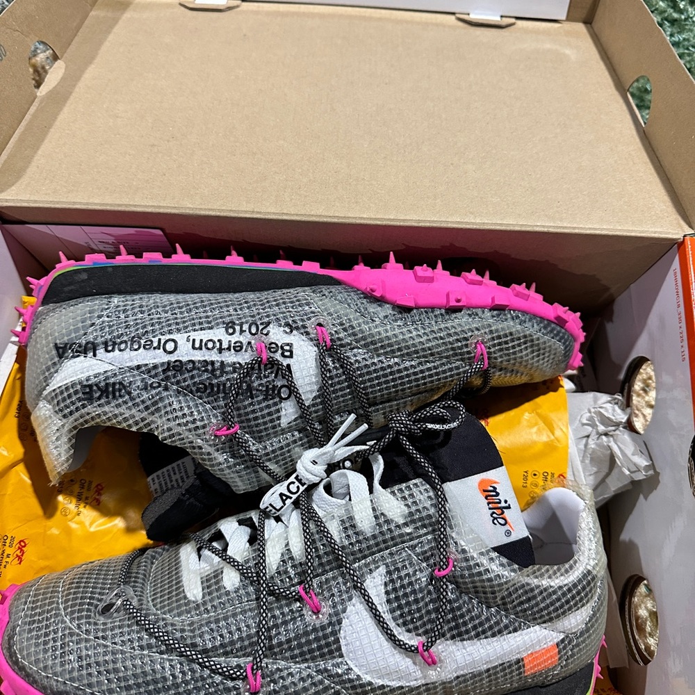 nike x off white waffle racer size 10.5W